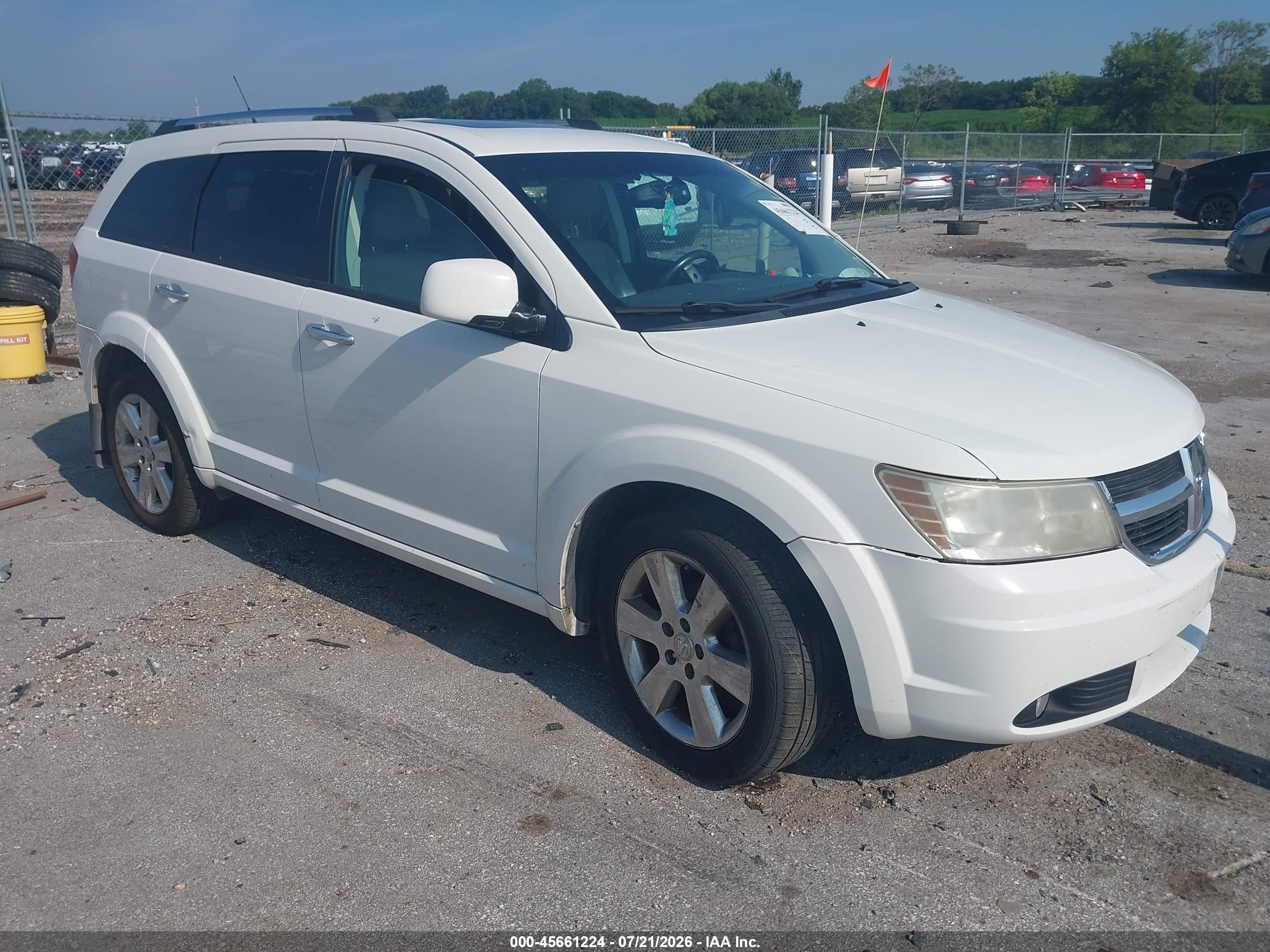 2010 Dodge Journey R/t White vin: 3D4PH9FV9AT239679