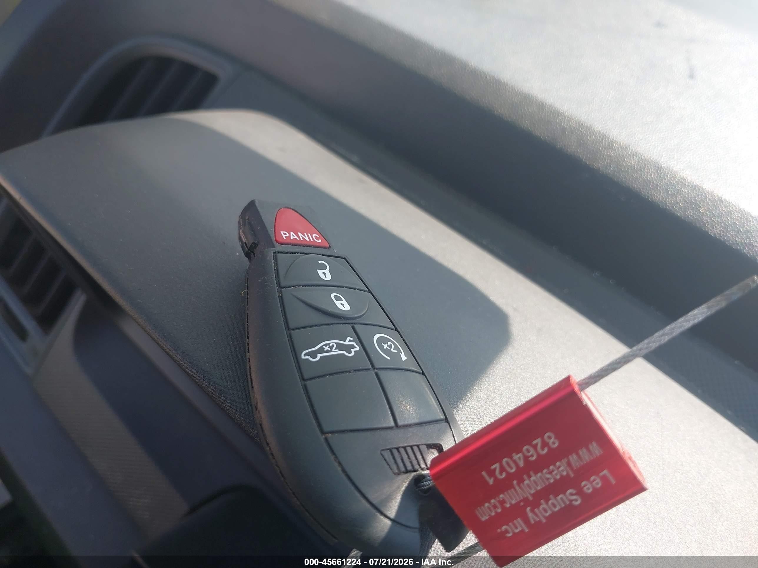 2010 Dodge Journey R/t White vin: 3D4PH9FV9AT239679