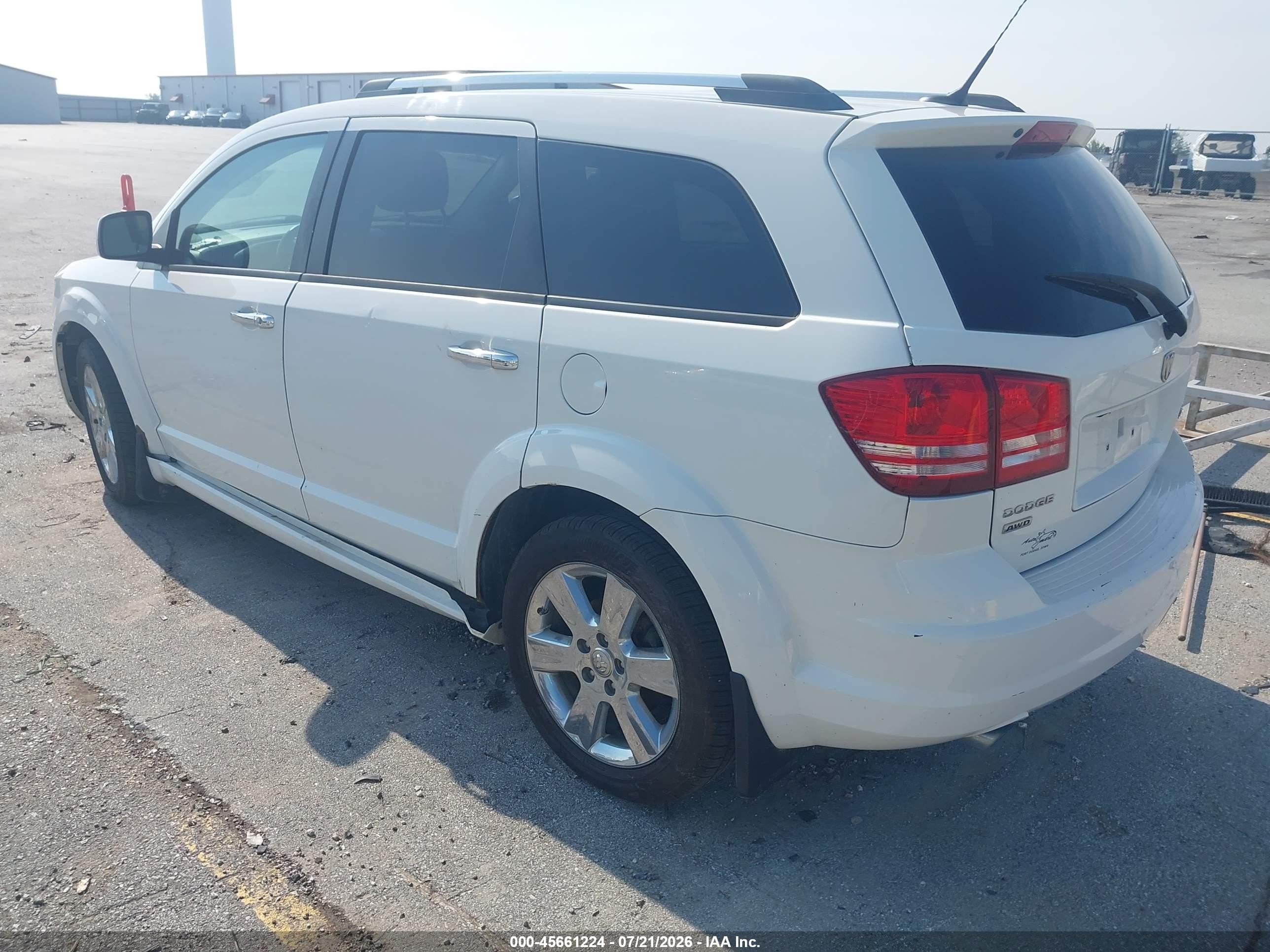 2010 Dodge Journey R/t White vin: 3D4PH9FV9AT239679