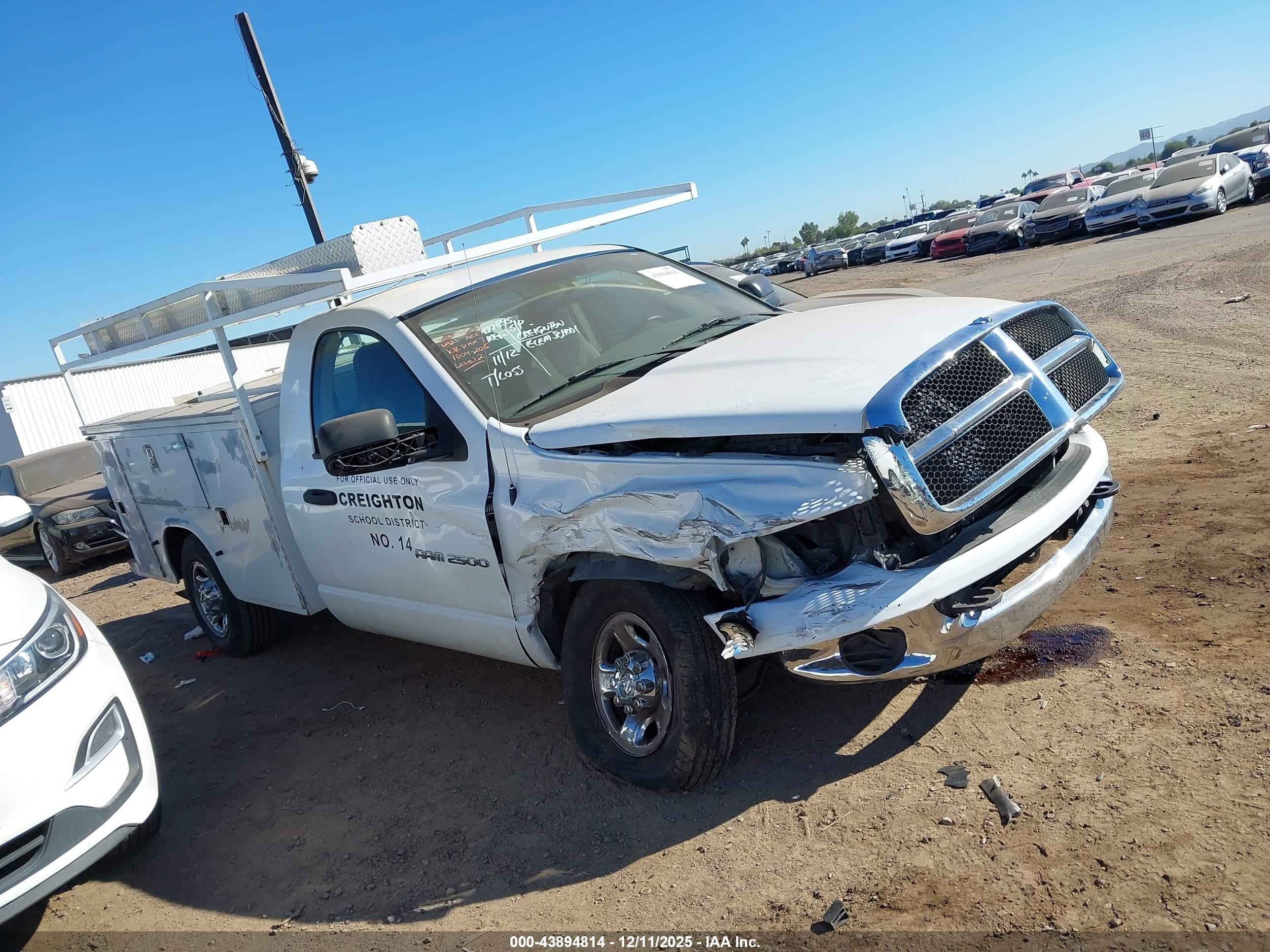 2005 Dodge Ram 2500 St/slt White vin: 3D6WR26C15G856921