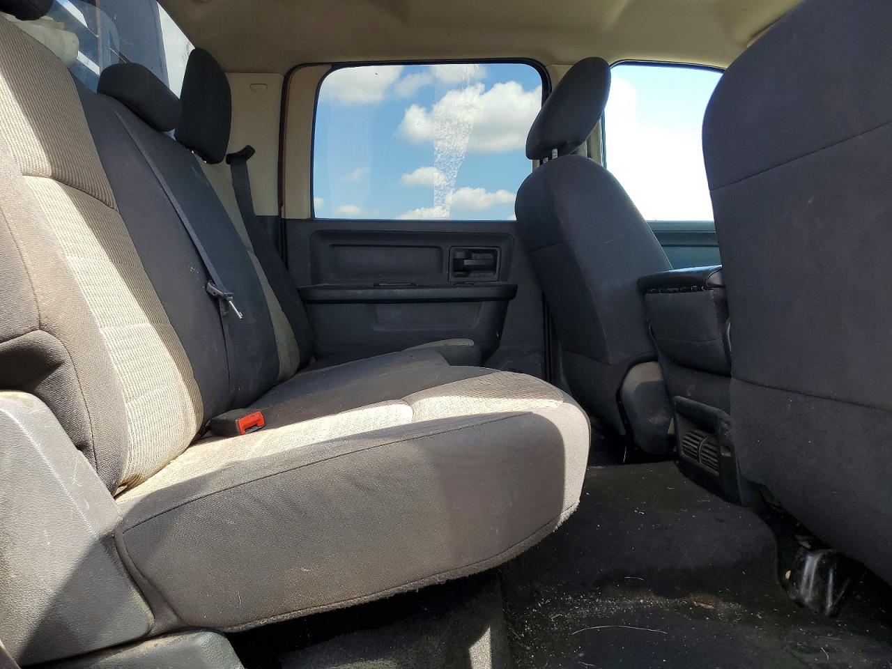 2011 Dodge 3500 Red vin: 3D73Y4CL3BG545245