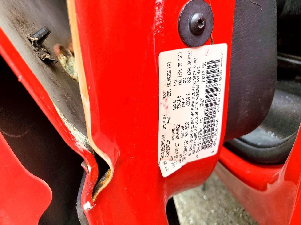2005 Dodge Ram Srt10 Red vin: 3D7HA16H75G737904