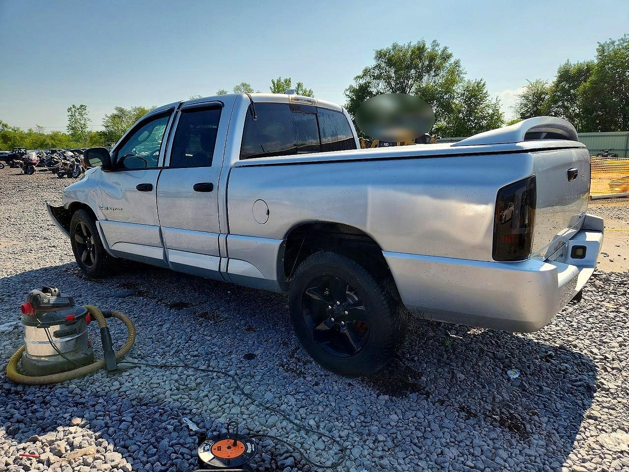 2005 Dodge Ram Srt10 Silver vin: 3D7HA18H95G837466