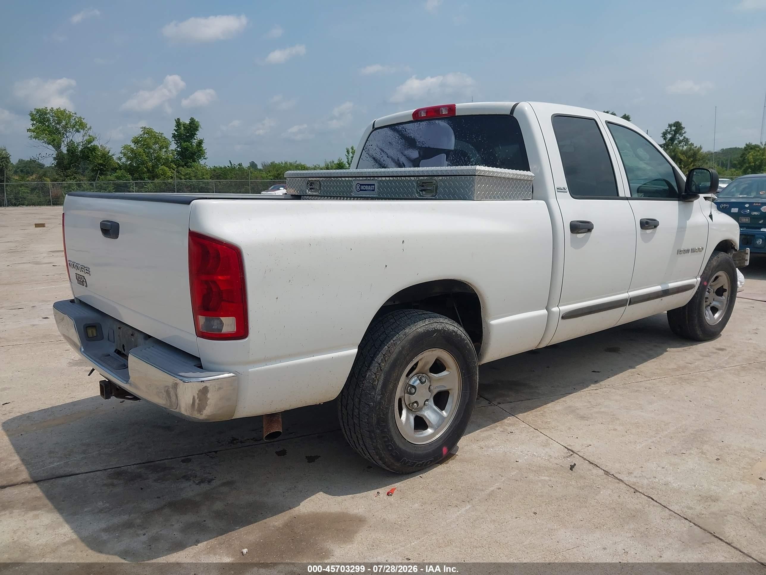 2002 Dodge Ram 1500 St White vin: 3D7HA18N32G174140