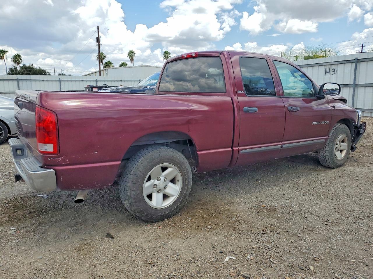 2002 Dodge Ram 1500 Red vin: 3D7HA18N72G150164