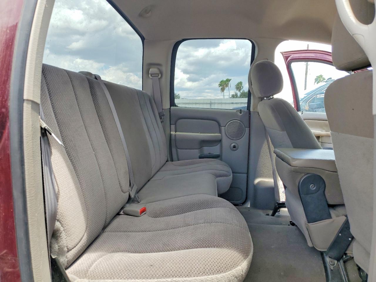 2002 Dodge Ram 1500 Red vin: 3D7HA18N72G150164