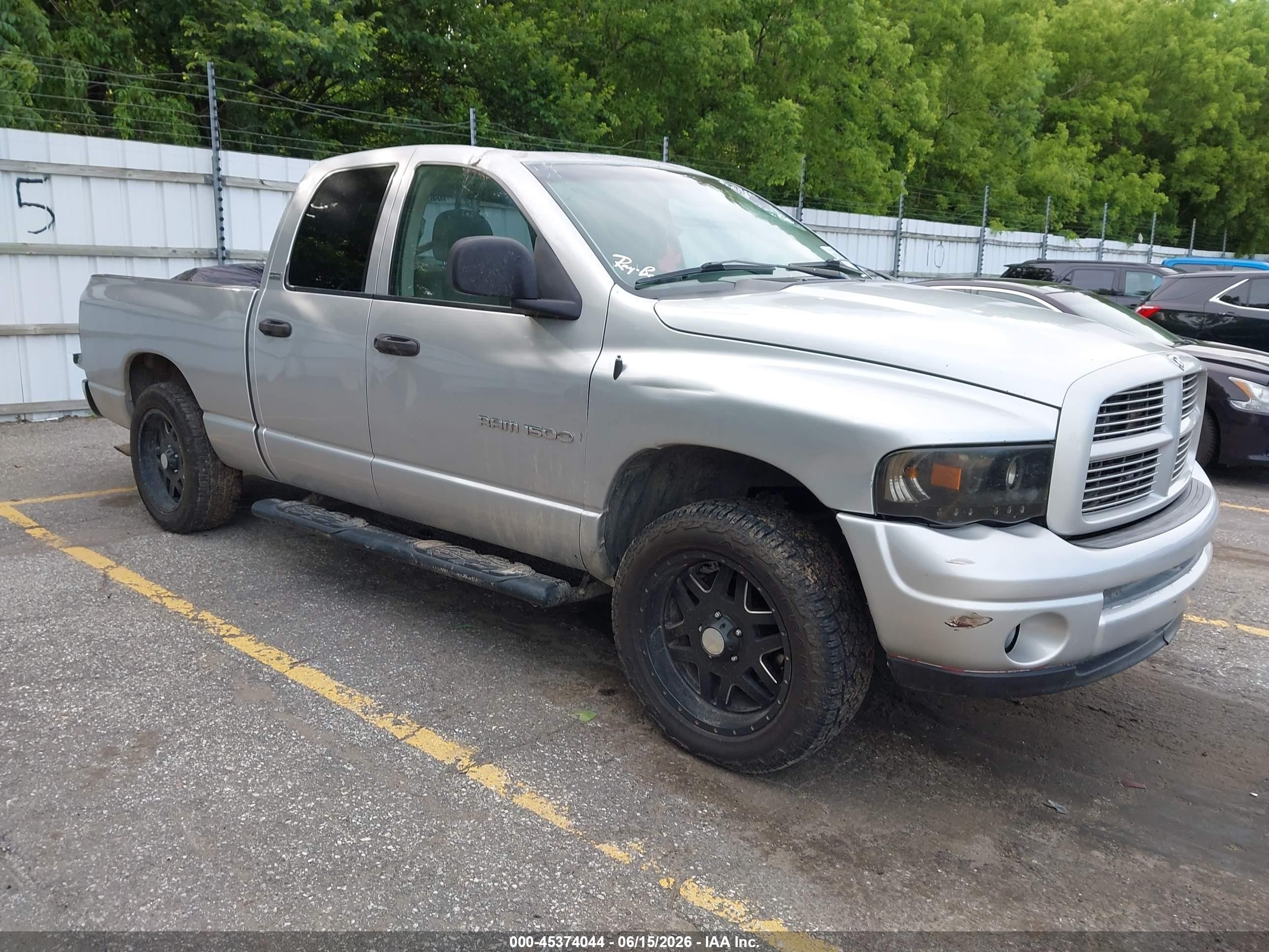 2002 Dodge Ram 1500 St Silver vin: 3D7HA18N92G146391
