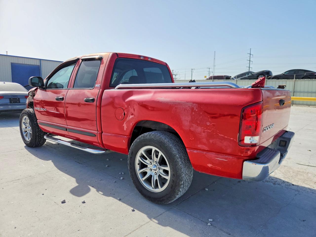 2002 Dodge Ram 1500 Red vin: 3D7HA18Z12G208188
