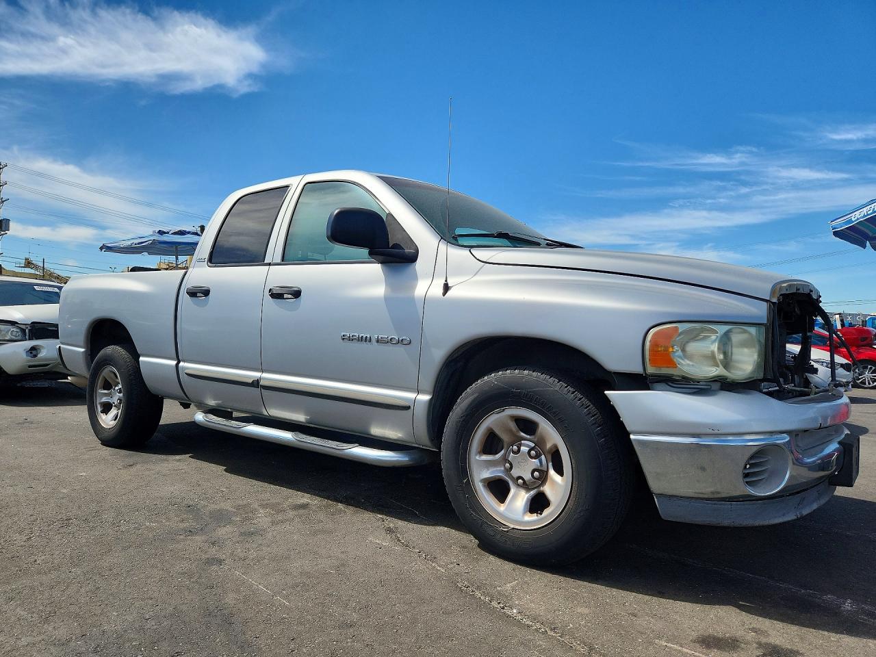 2002 Dodge Ram 1500 Silver vin: 3D7HA18Z32G185738