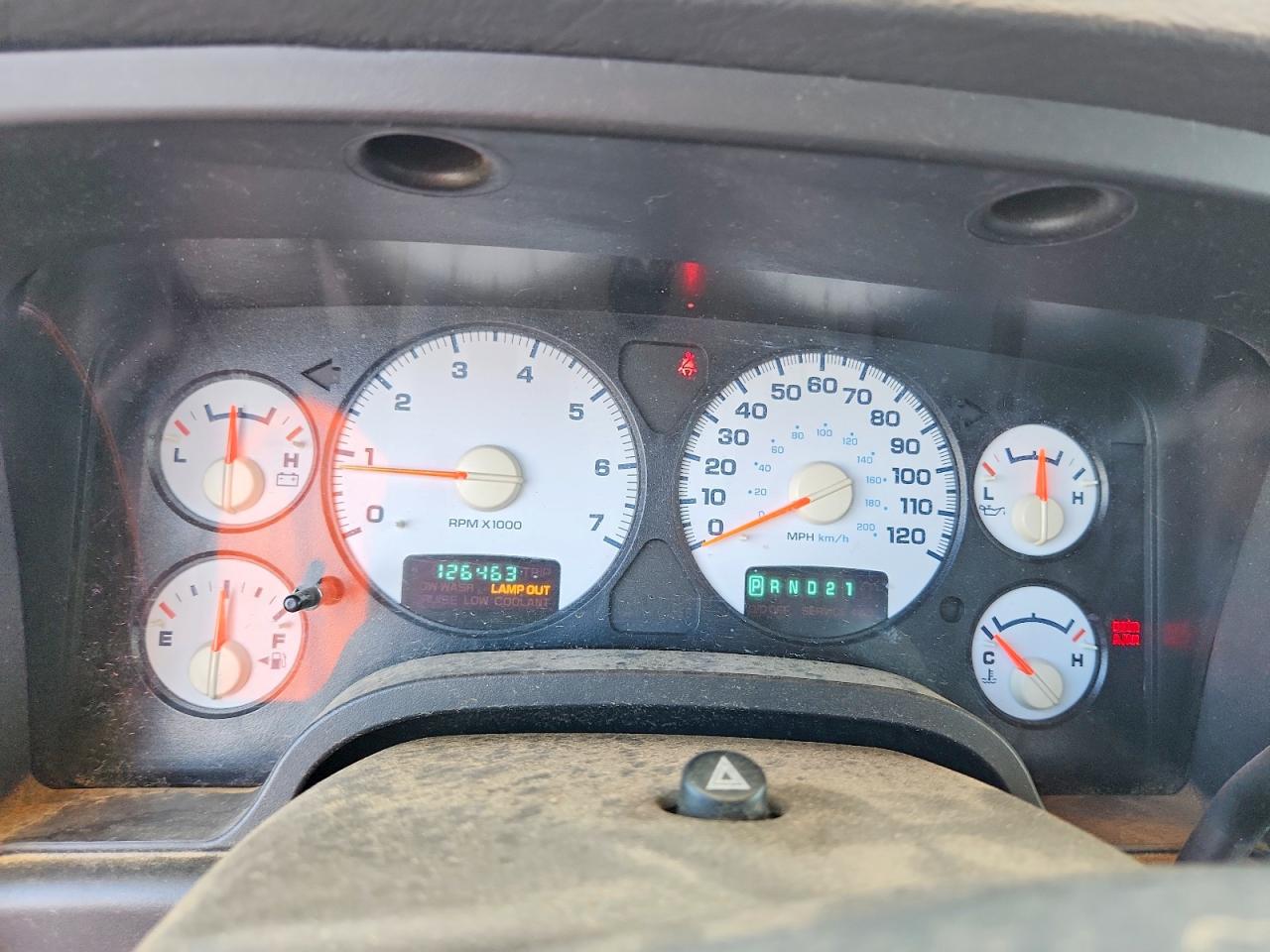 2002 Dodge Ram 1500 Silver vin: 3D7HA18Z32G185738