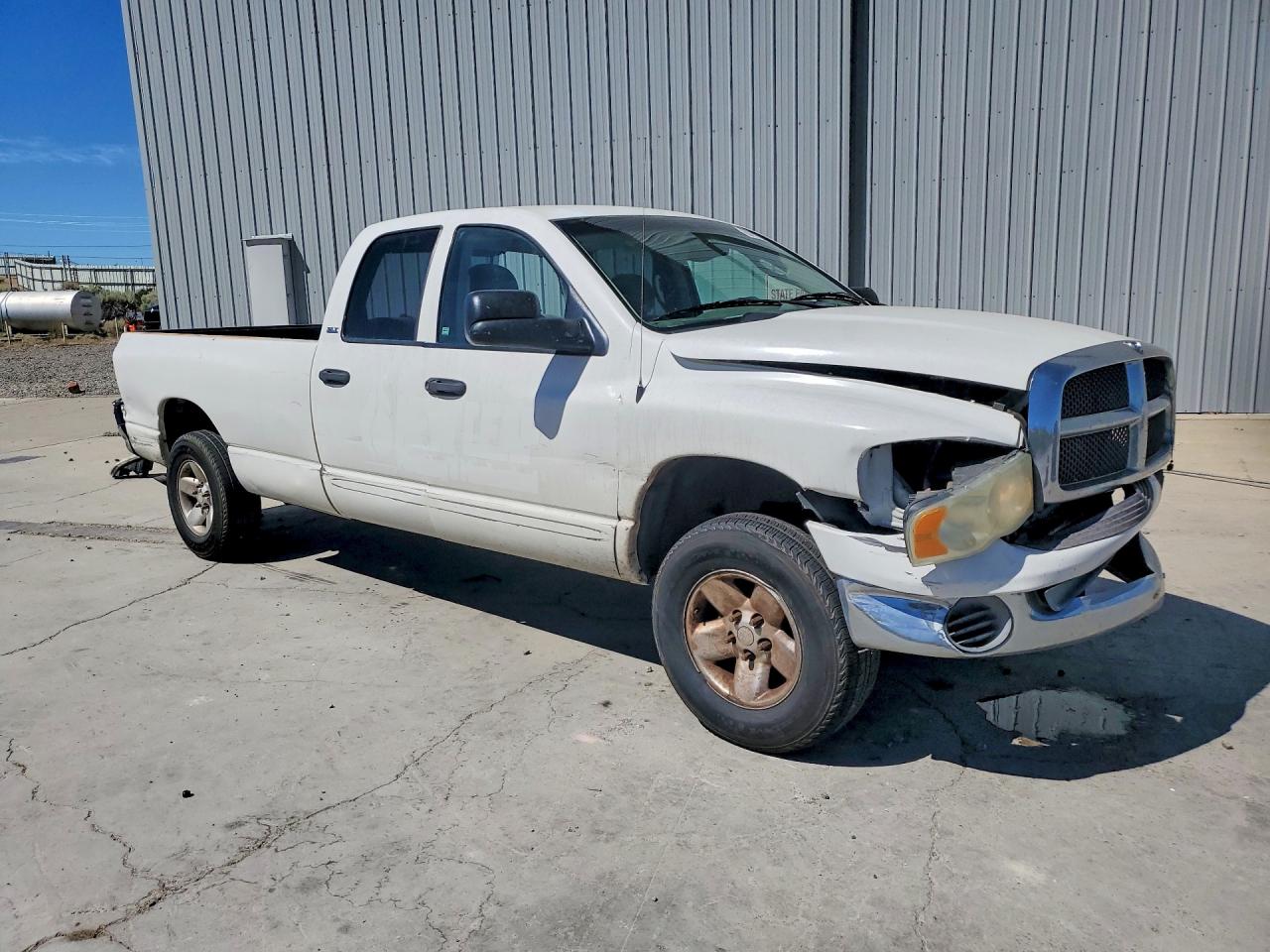 2002 Dodge Ram 1500 White vin: 3D7HA18Z42G210596