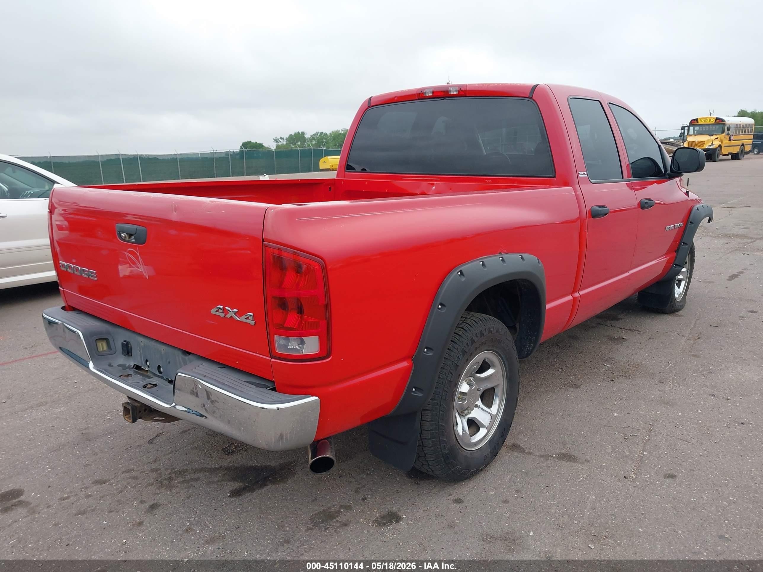 2002 Dodge Ram 1500 St Red vin: 3D7HU18N12G131343