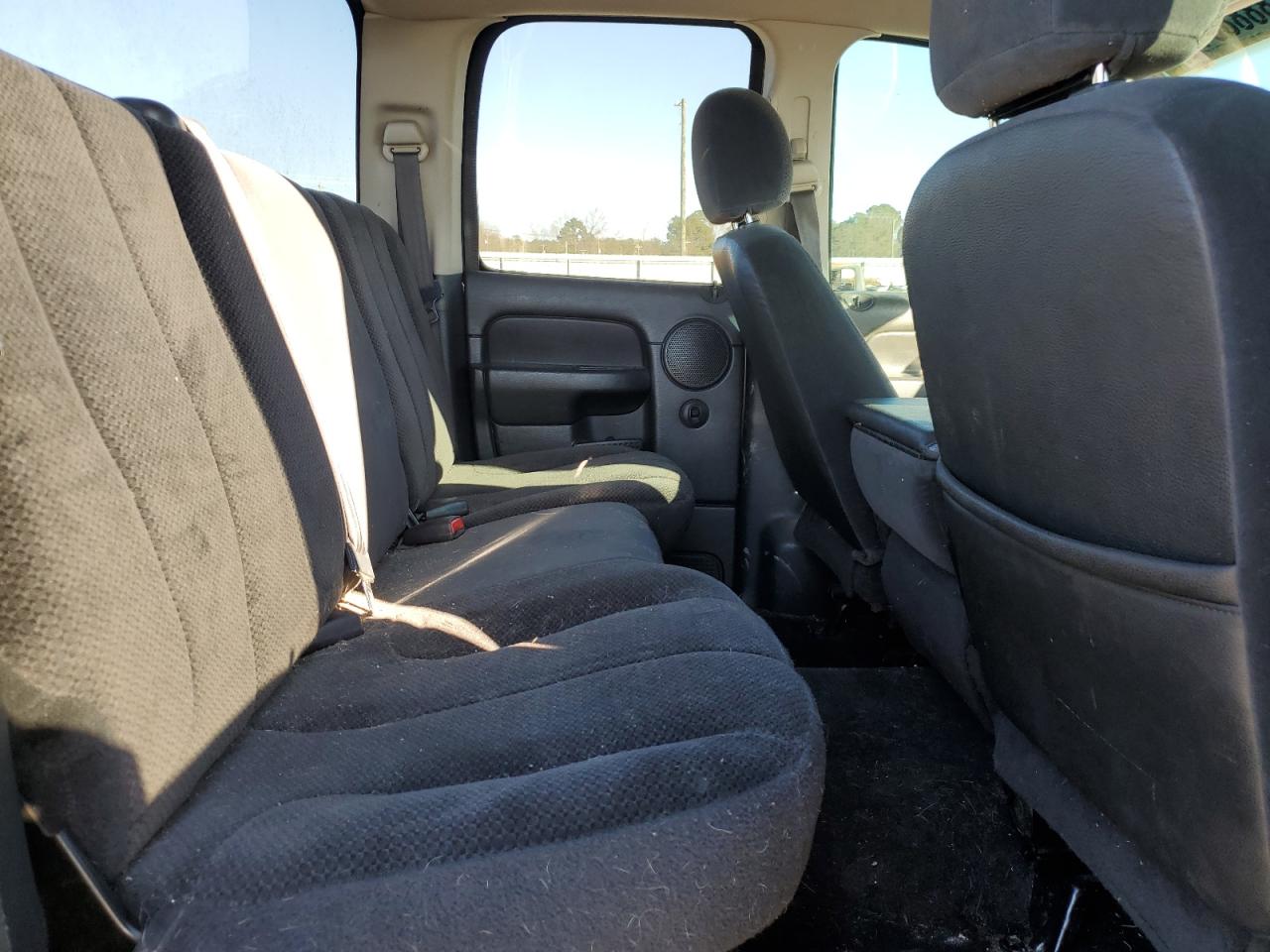2002 Dodge Ram 1500 Charcoal vin: 3D7HU18N62G130978