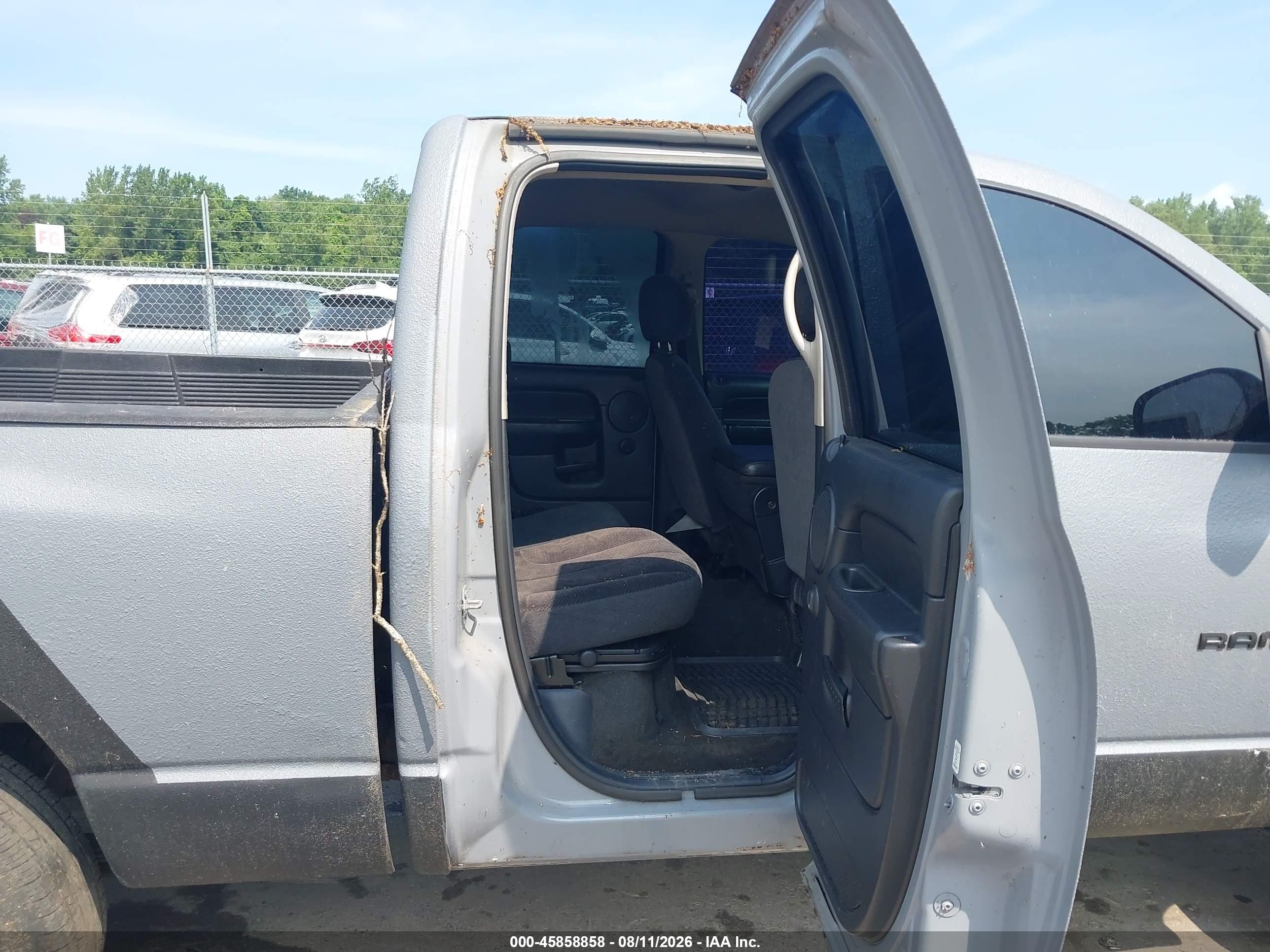 2002 Dodge Ram 1500 St Gray vin: 3D7HU18NX2G193405