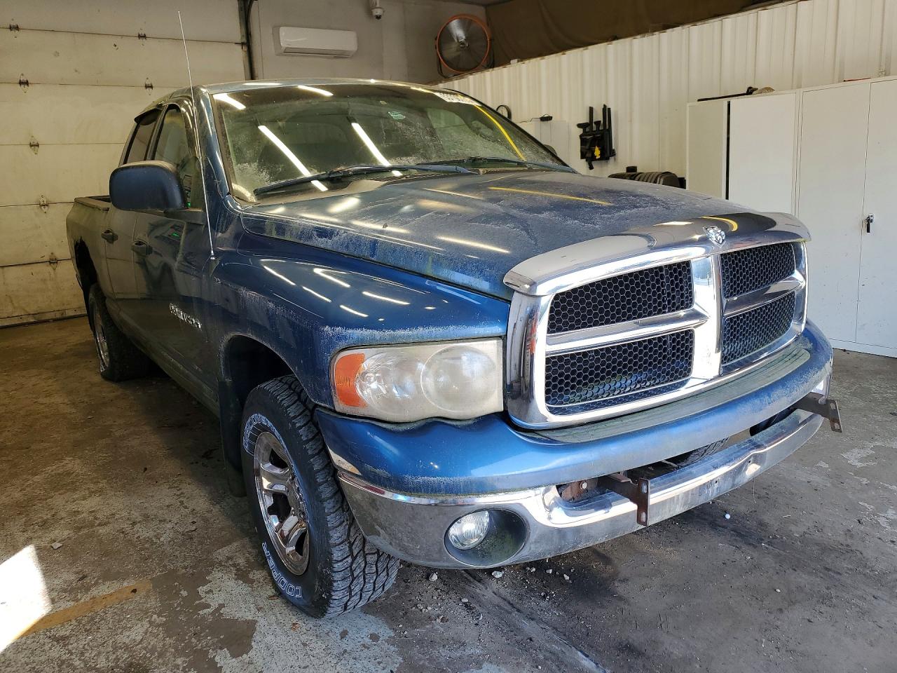 2002 Dodge Ram 1500 Синий vin: 3D7HU18Z82G111061