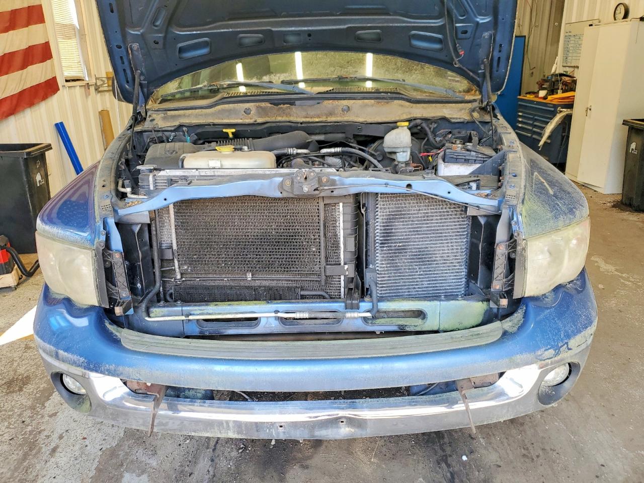 2002 Dodge Ram 1500 Синий vin: 3D7HU18Z82G111061