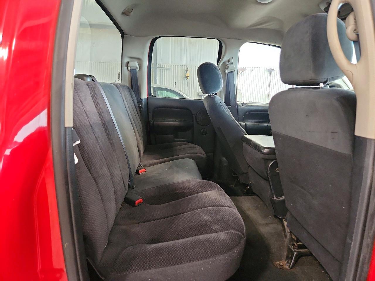 2002 Dodge Ram 1500 Red vin: 3D7HU18ZX2G211985