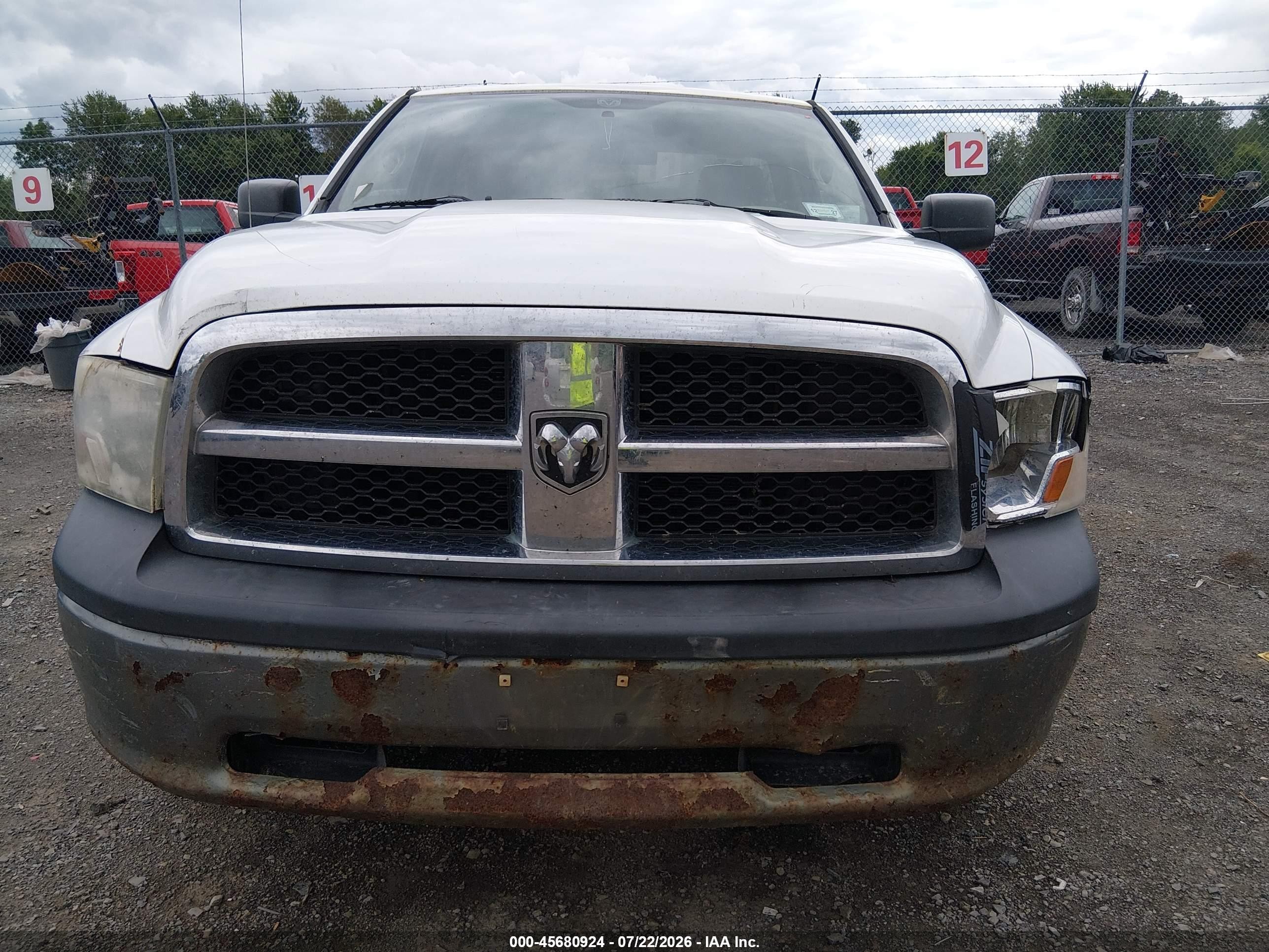 2011 Ram Ram 1500 St White vin: 3D7JB1EK2BG593959