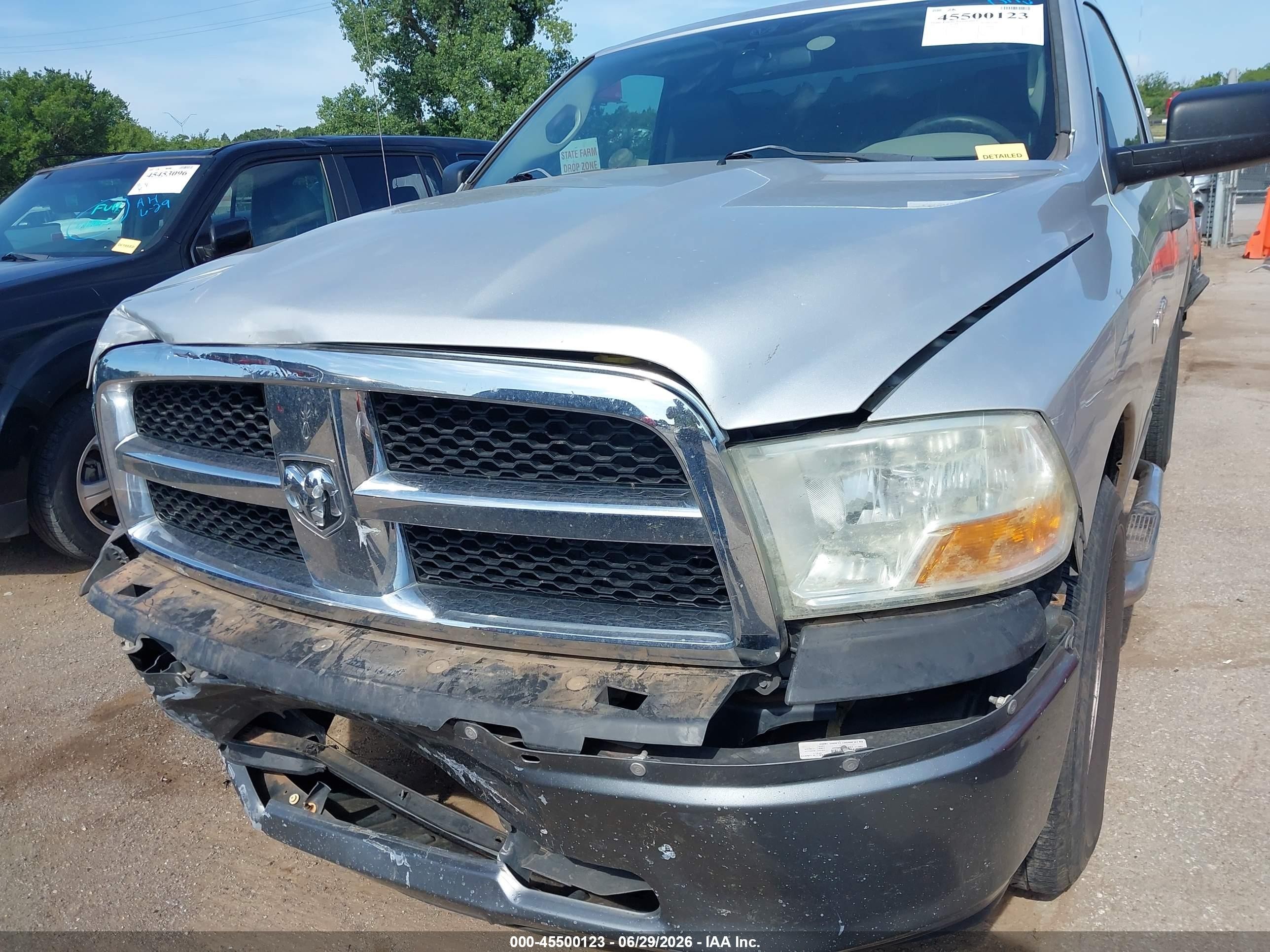 2011 Ram Ram 1500 St Silver vin: 3D7JB1EK2BG612820