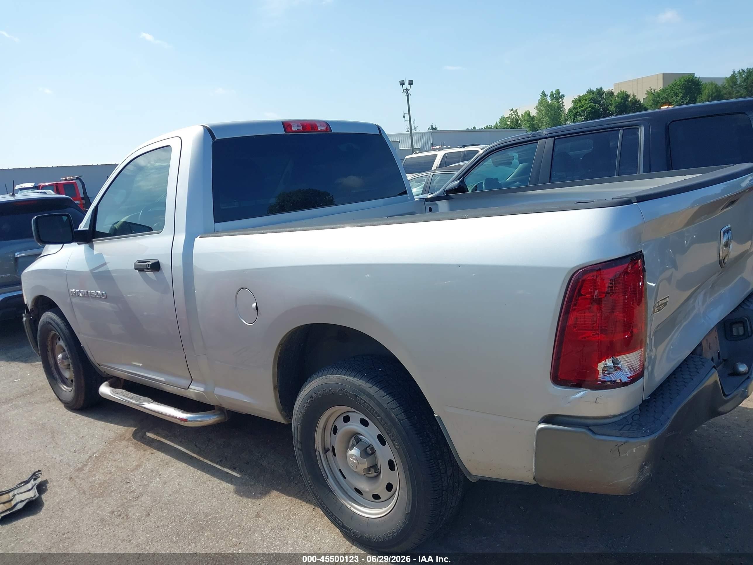 2011 Ram Ram 1500 St Silver vin: 3D7JB1EK2BG612820
