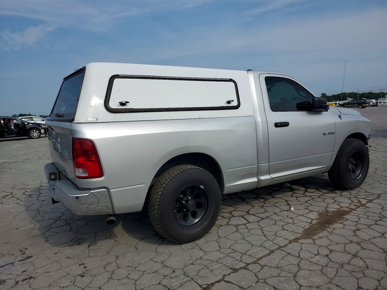 2010 Dodge Ram 1500 Silver vin: 3D7JB1EK5AG147335
