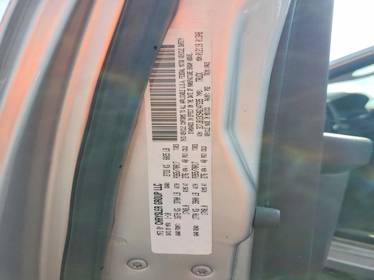 2010 Dodge Ram 1500 Silver vin: 3D7JB1EK5AG147335