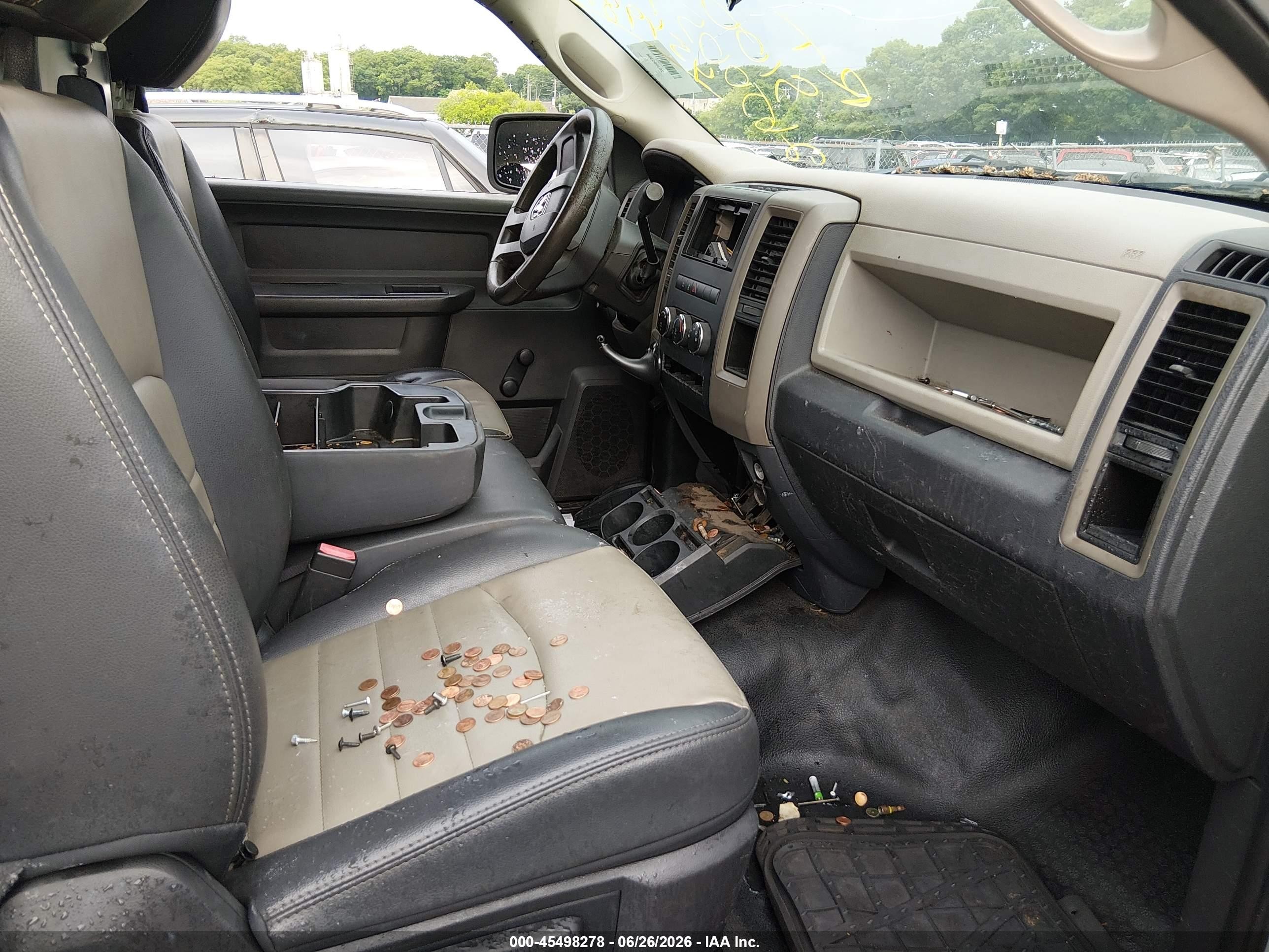 2011 Ram Ram 1500 St Белый vin: 3D7JB1EK9BG602575