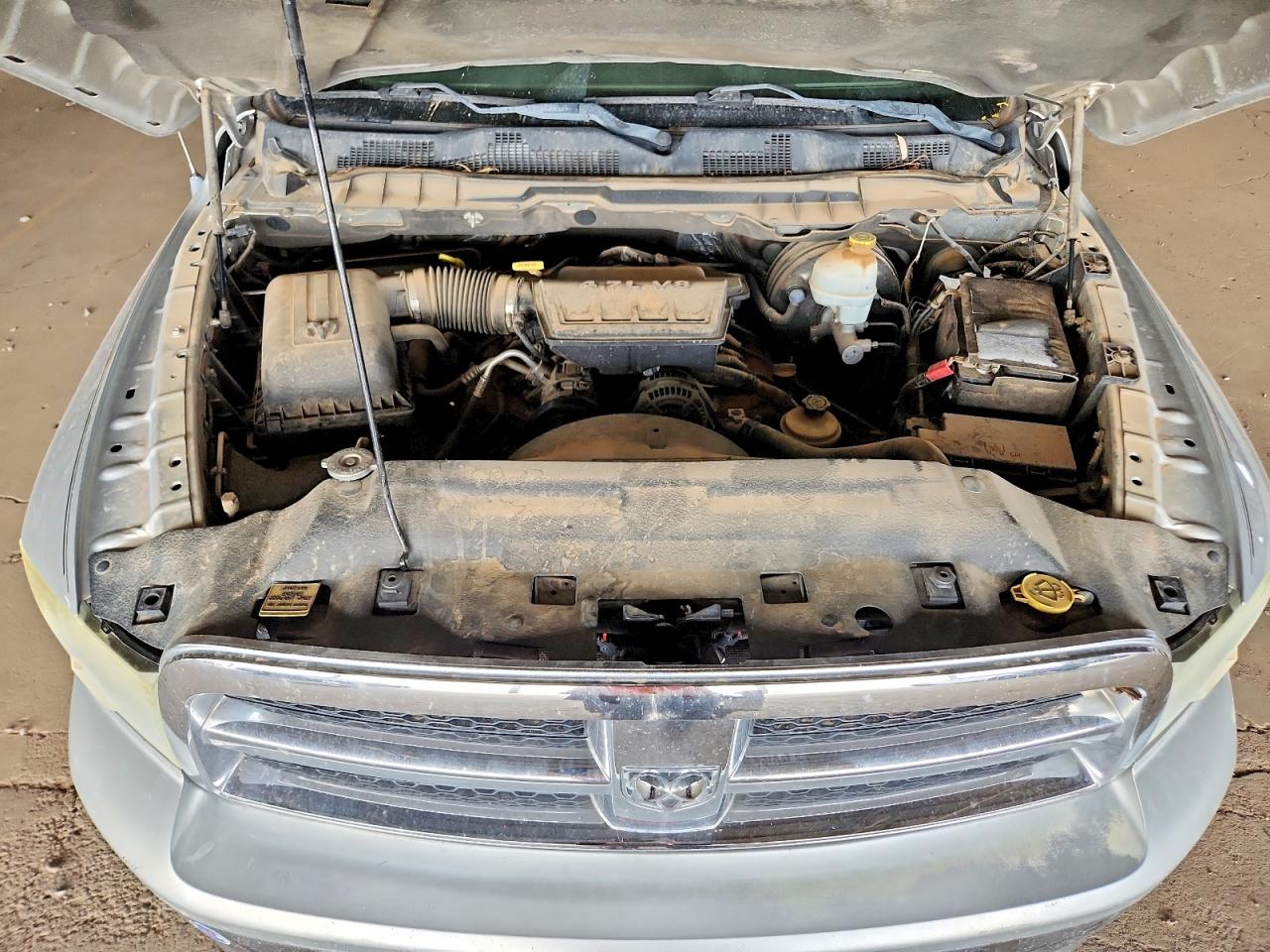 2011 Dodge Ram 1500 Silver vin: 3D7JB1EP2BG602591