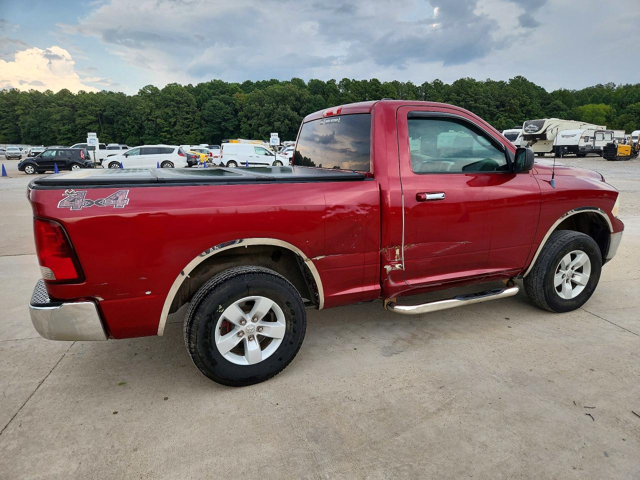 2011 Dodge Ram 1500 Red vin: 3D7JV1EP4BG589575