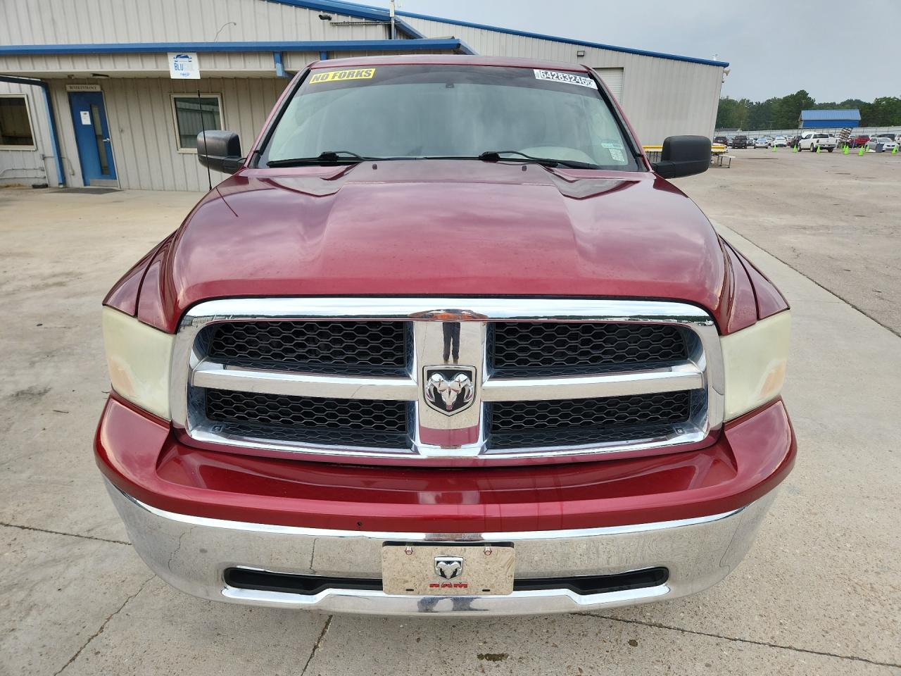 2011 Dodge Ram 1500 Red vin: 3D7JV1EP4BG589575 Damage: Left Head Lamp, Aftermarket, Acceptable