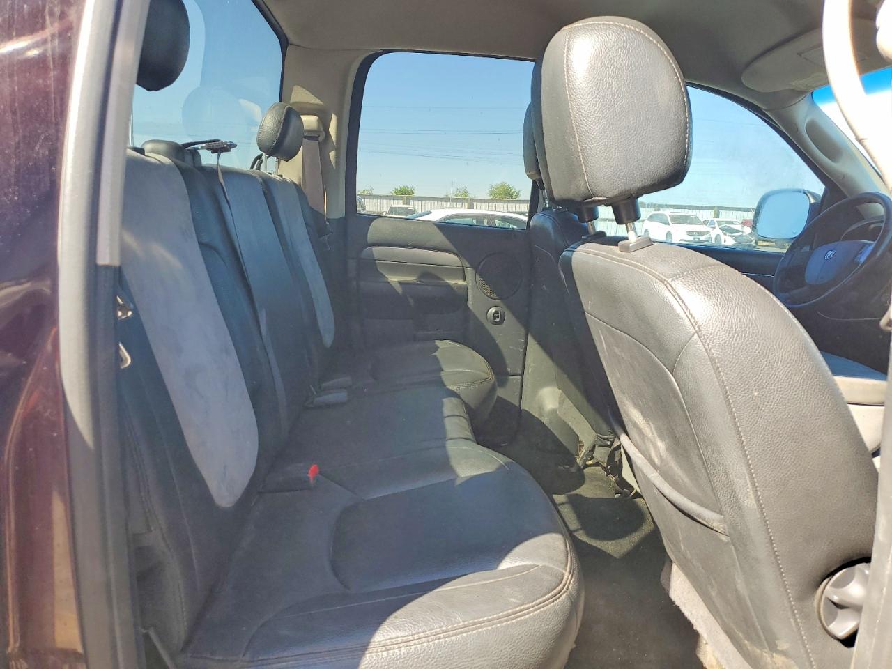 2004 Dodge Ram 2500 St Maroon vin: 3D7KA28C74G192539