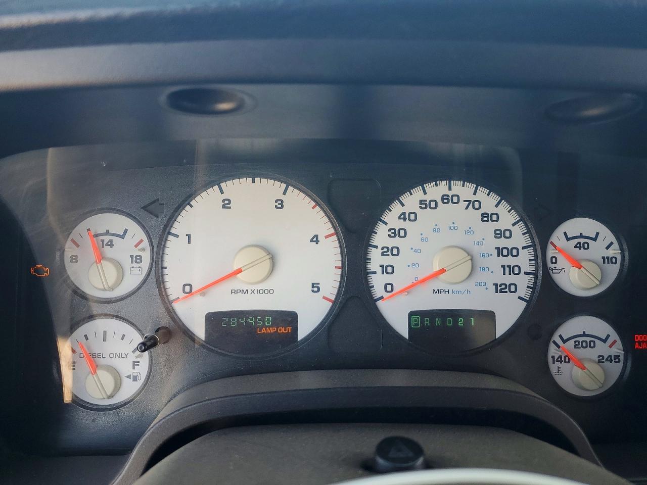 2004 Dodge Ram 2500 St Maroon vin: 3D7KA28C74G192539