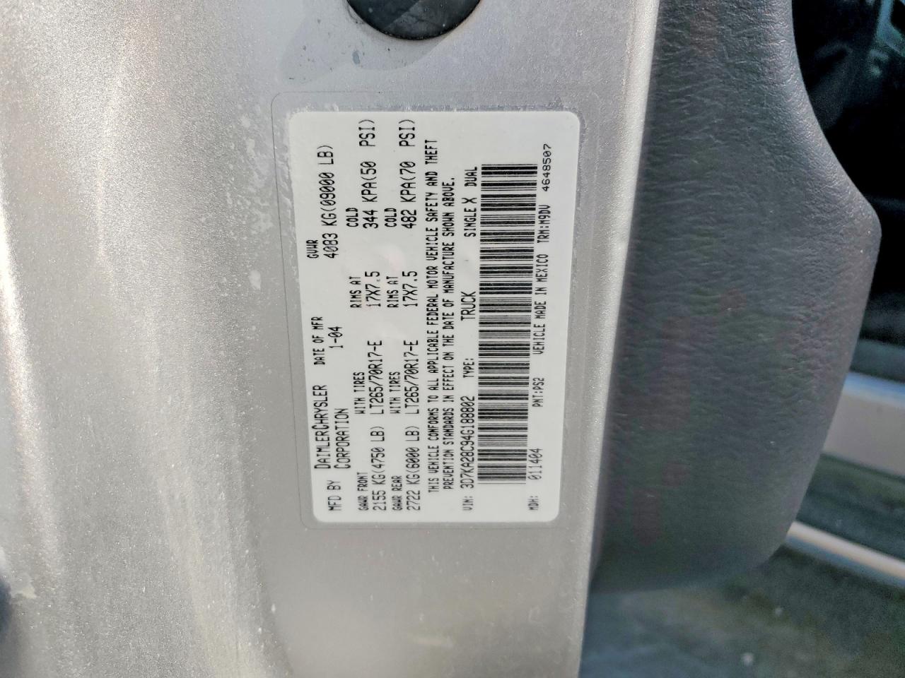 2004 Dodge Ram 2500 St Silver vin: 3D7KA28C94G188802