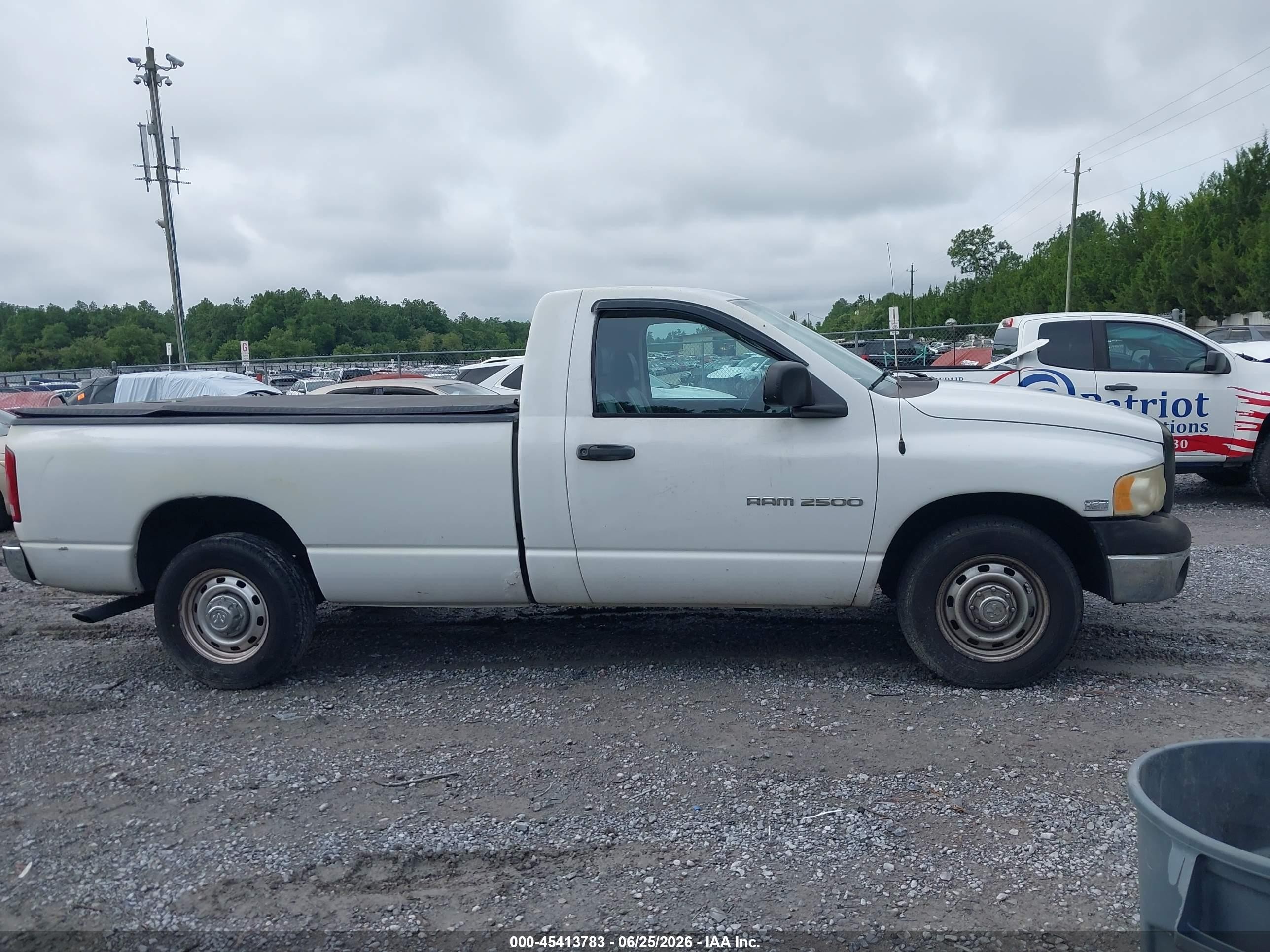 2005 Dodge Ram 2500 St White vin: 3D7KR26D15G832072