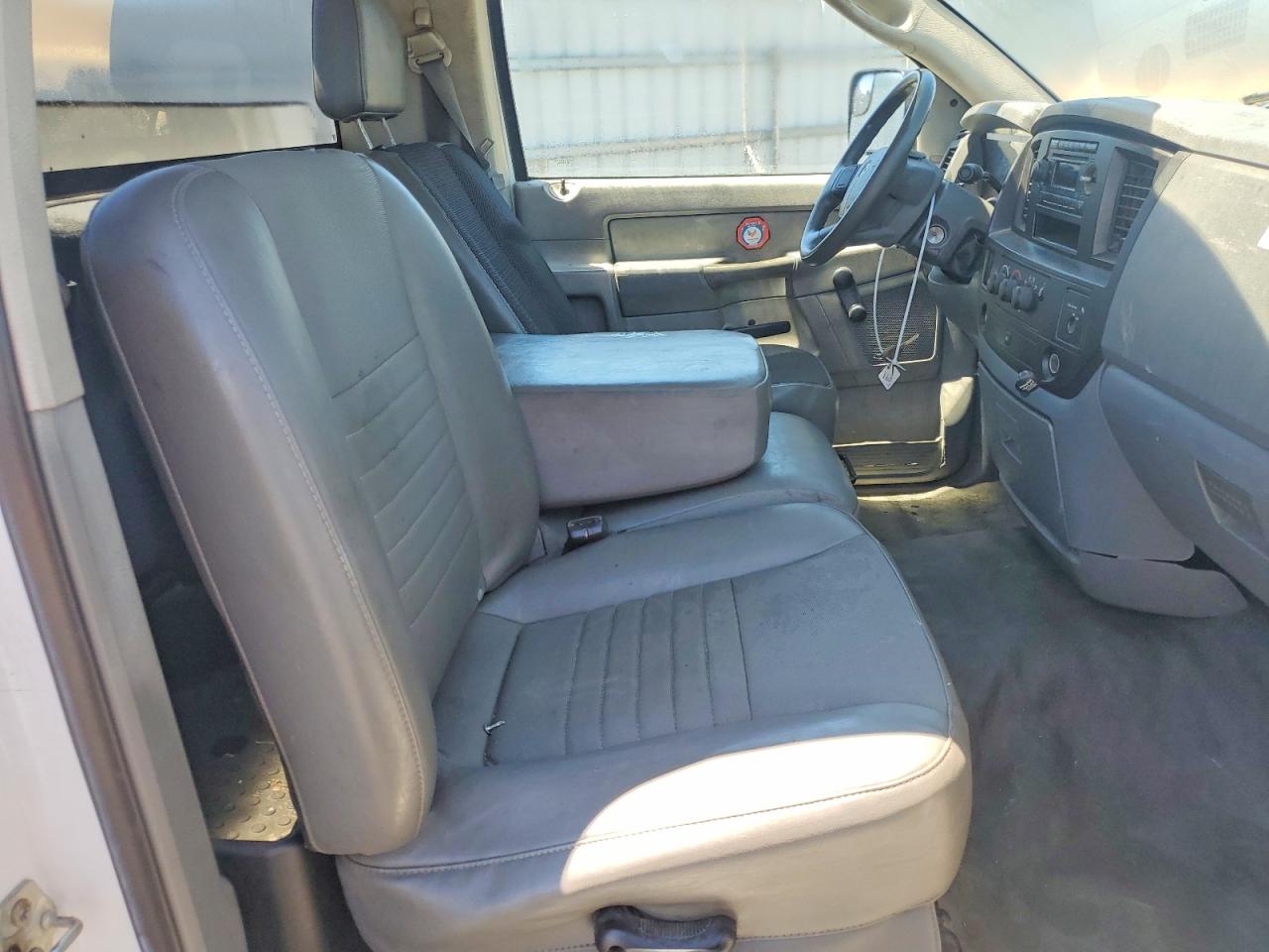 2008 Dodge Ram 2500 St Белый vin: 3D7KR26D18G183653