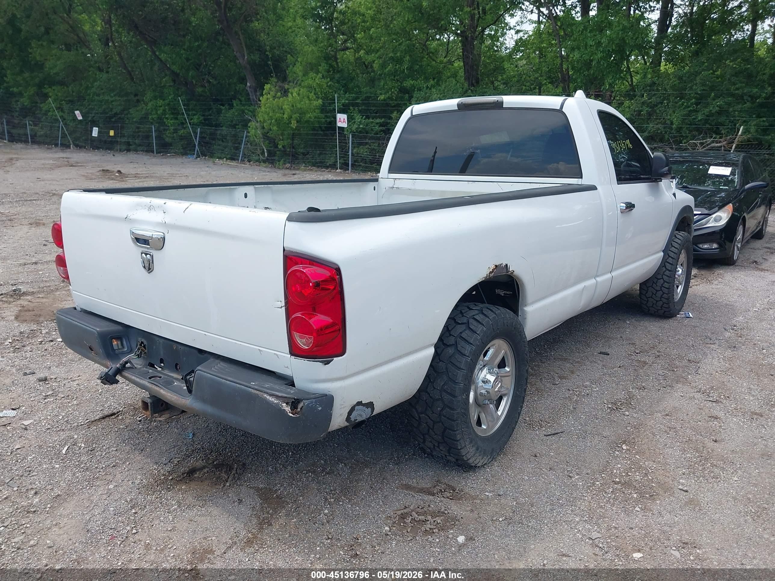 2008 Dodge Ram 2500 St/sxt White vin: 3D7KR26D18G220572