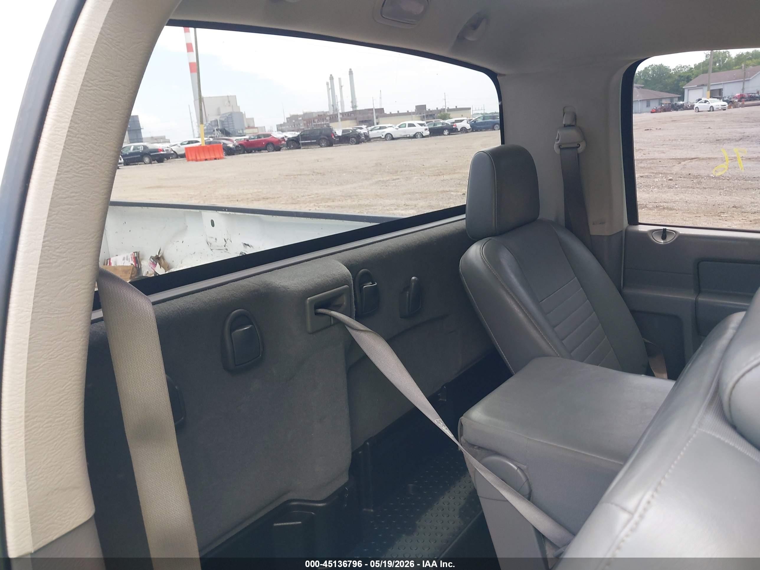 2008 Dodge Ram 2500 St/sxt White vin: 3D7KR26D18G220572