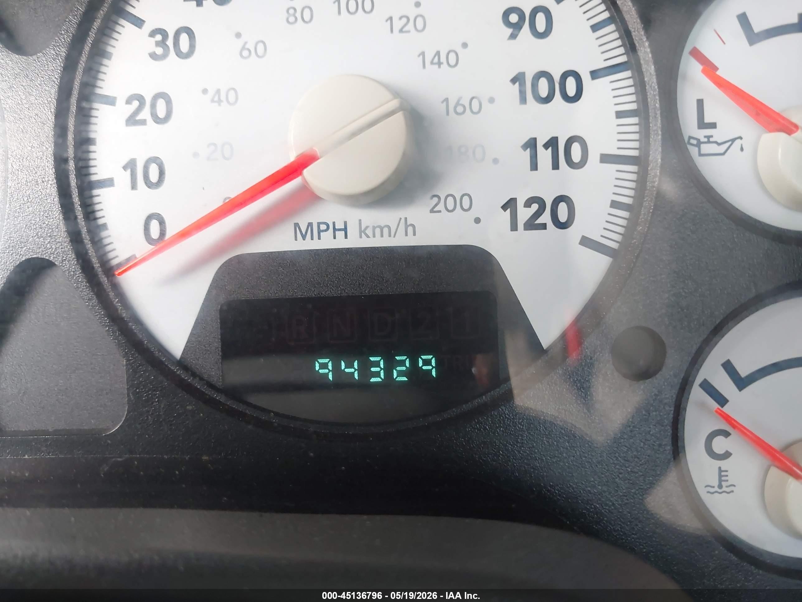 2008 Dodge Ram 2500 St/sxt White vin: 3D7KR26D18G220572