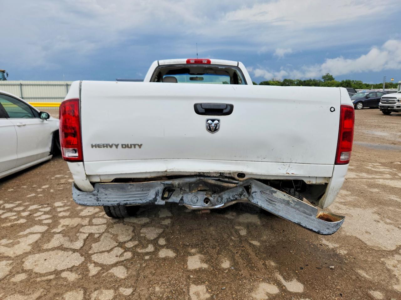 2005 Dodge Ram 2500 St White vin: 3D7KR26D45G831904