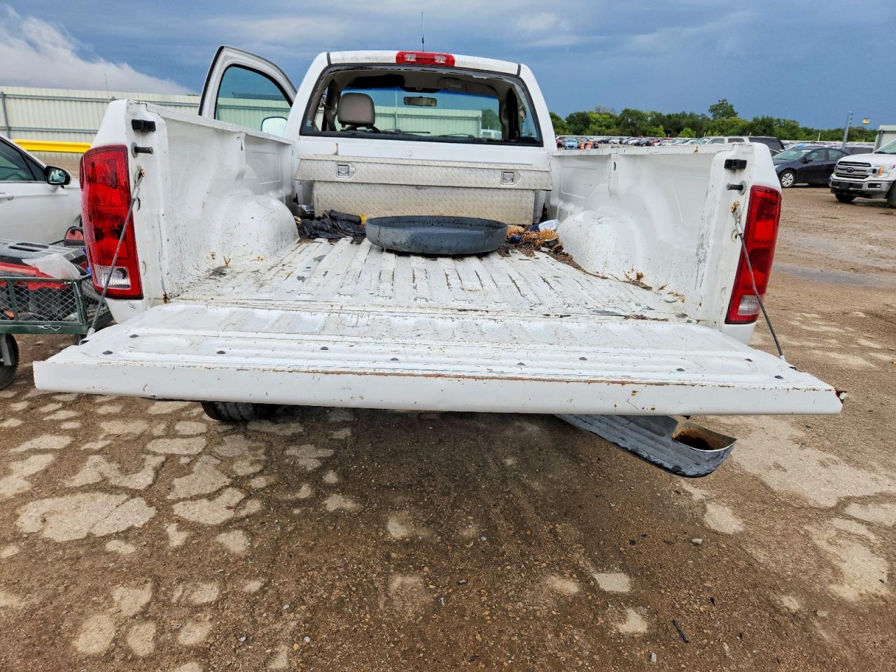 2005 Dodge Ram 2500 St White vin: 3D7KR26D45G831904