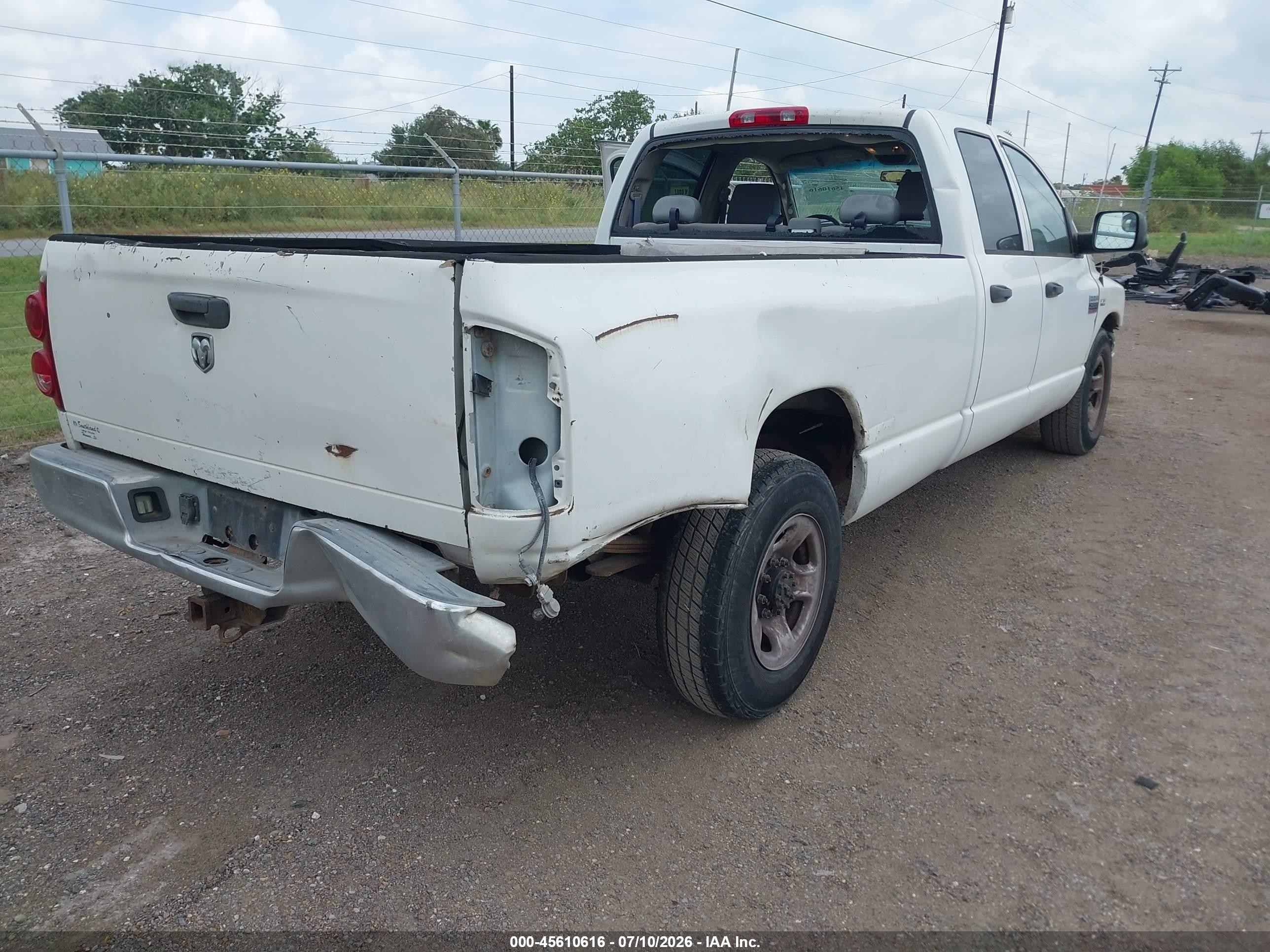 2007 Dodge Ram 2500 St White vin: 3D7KR28A67G803835