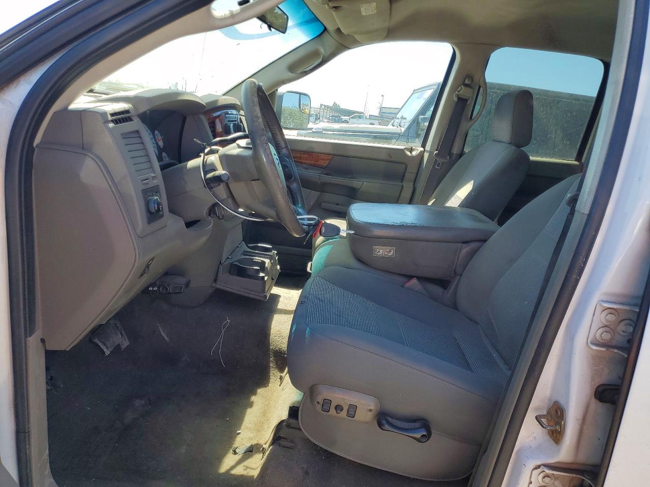 2006 Dodge Ram 2500 St White vin: 3D7KR28C26G249287