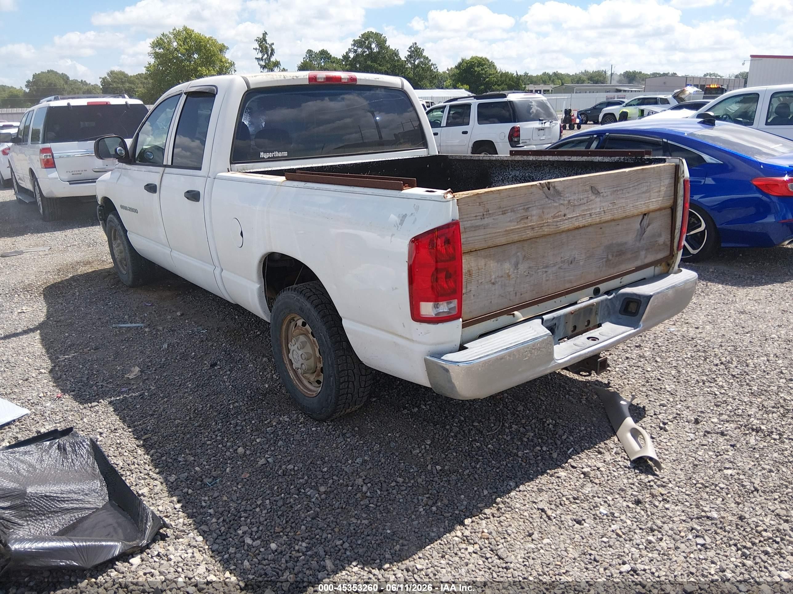 2005 Dodge Ram 2500 St Белый vin: 3D7KR28C65G708013