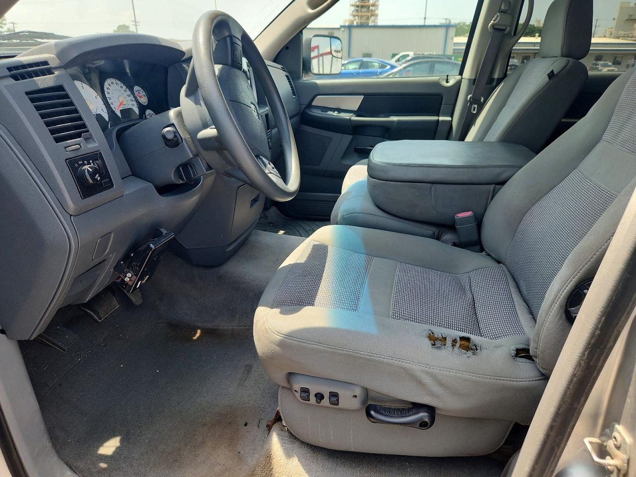 2009 Dodge Ram 2500 Silver vin: 3D7KR28L09G508914