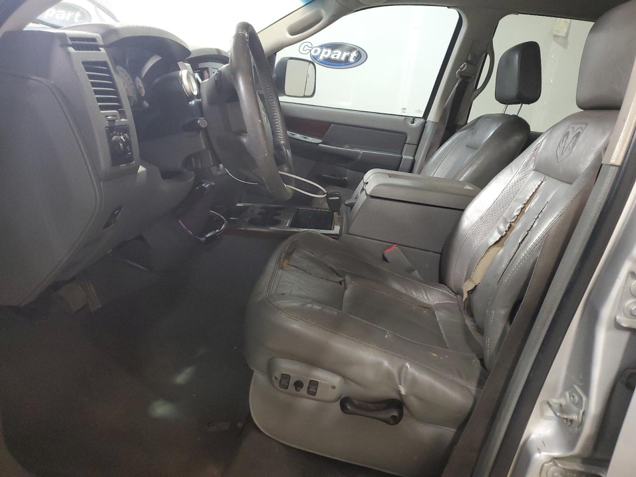 2008 Dodge Ram 2500 Silver vin: 3D7KR29A48G186029 Damage: Left Front Seat, Worn, Replacement Required