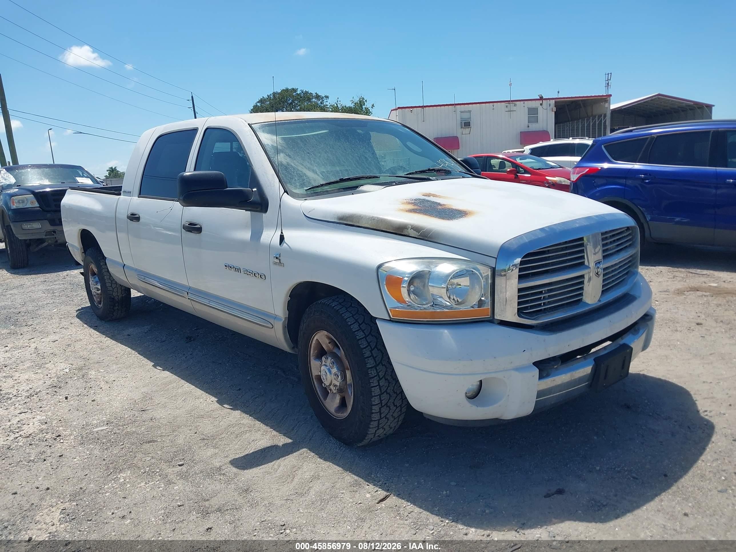 2006 Dodge Ram 2500 Laramie White vin: 3D7KR29C36G150928