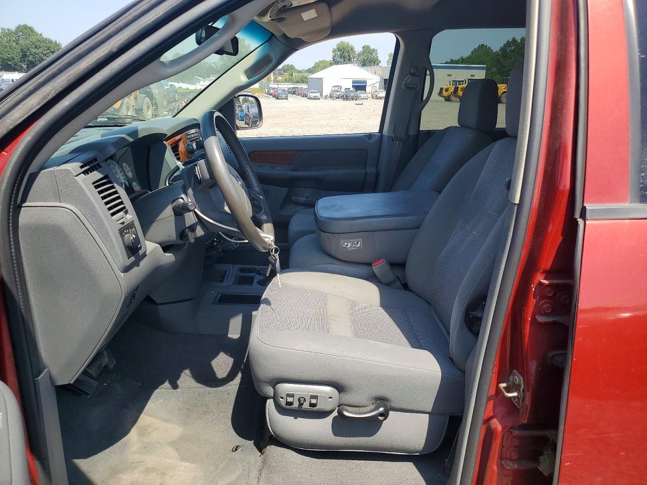 2006 Dodge Ram 2500 Maroon vin: 3D7KR29C36G221240
