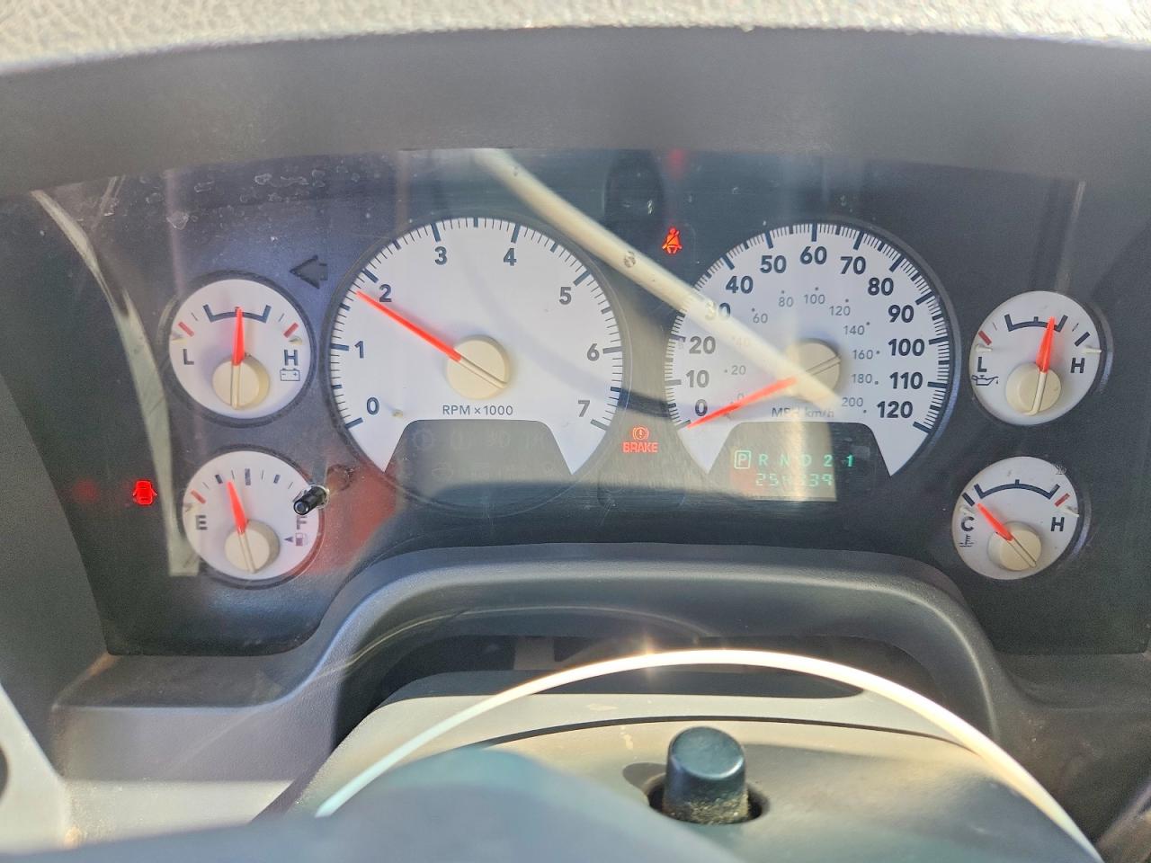2006 Dodge Ram 1500 White vin: 3D7KS19DX6G226376