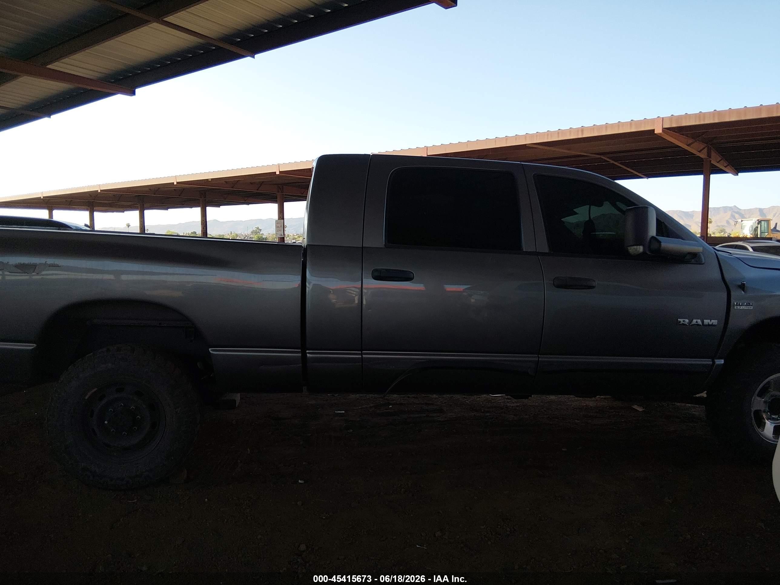 2008 Dodge Ram 1500 Sxt/slt Gray vin: 3D7KS19DX8G223769