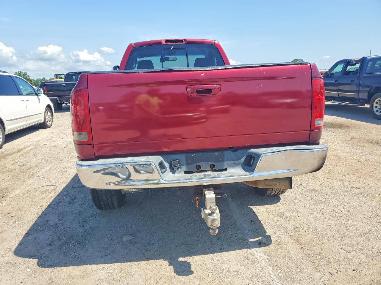 2006 Dodge Ram 2500 St Burgundy vin: 3D7KS26C46G170971